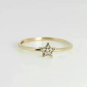 Dainty Chic Sparkly Star Promise Ring Size 6